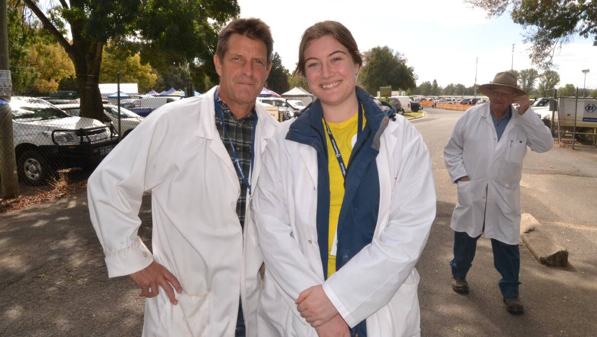 VOLUNTEERING: Bill Hetherington and Lauren Parker volunteer for Young Life Central West, to man the gates at this year's Royal Bathurst Show. Photo: BRADLEY JURD