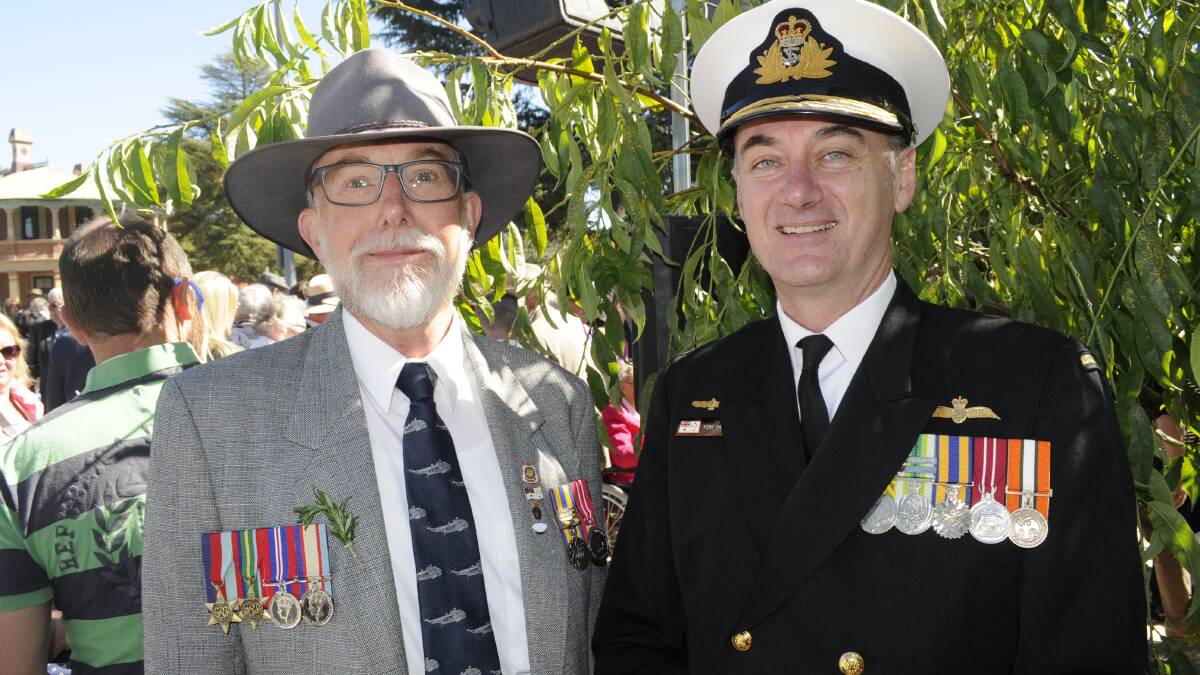 CATCH UP : Brad Hock with Rear Admiral Tony Dalton RAN (Brad served with him back in the 80's). 042516canzac10
