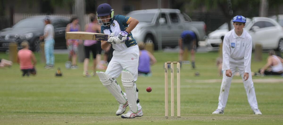 HOWZAT: Cooper Brien scored 10 runs for Bathurst under 14s in his last outing against Lithgow on November 27. Photo: CHRIS SEABROOK 103016cu14s2