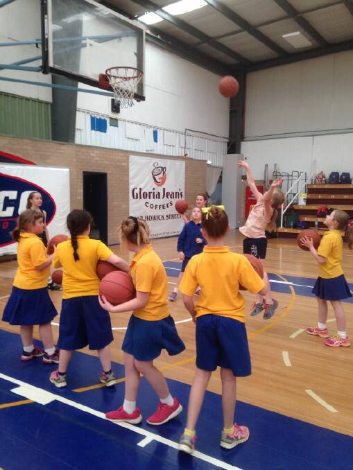 HAVING FUN: Eglinton Public School students participated in a girls gala day program at the Bathurst Indoor Sports Stadium on Friday. Photo: SUPPLIED