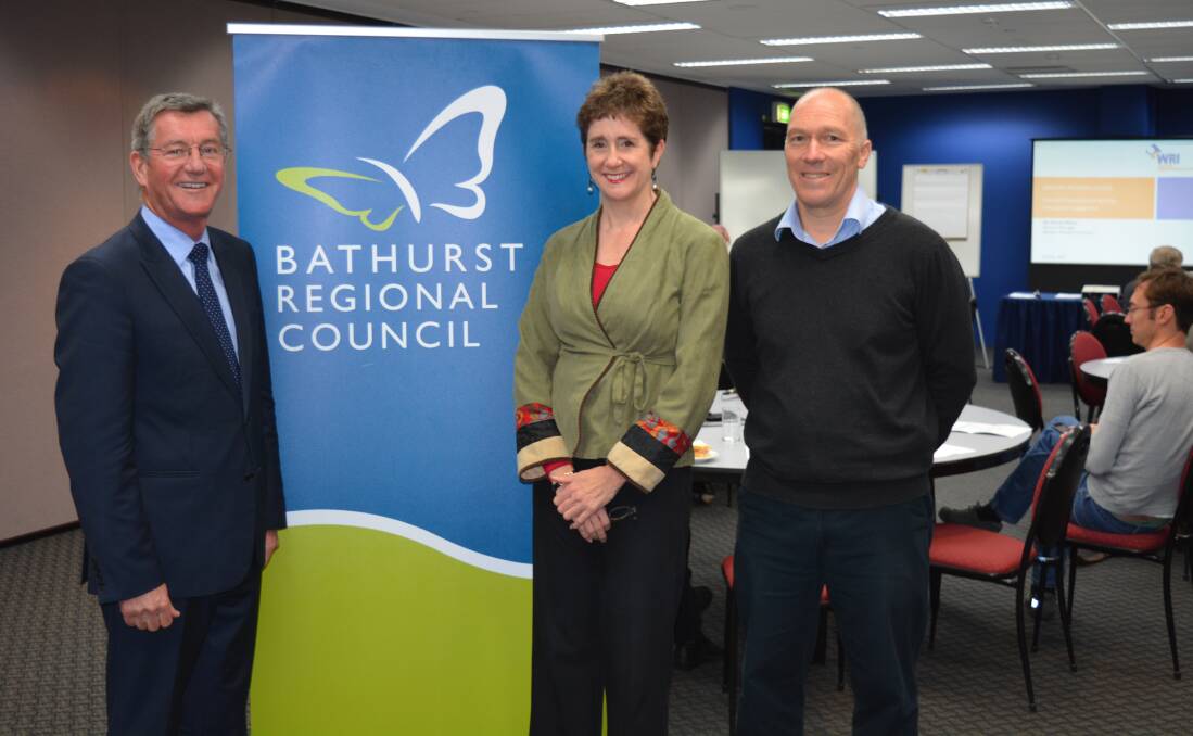 BUSINESS TIME: Mayor Gary Rush with Wendy Mason from WRI and Lindsay Gale
from the Business Enterprise Centre at the economic development workshop.