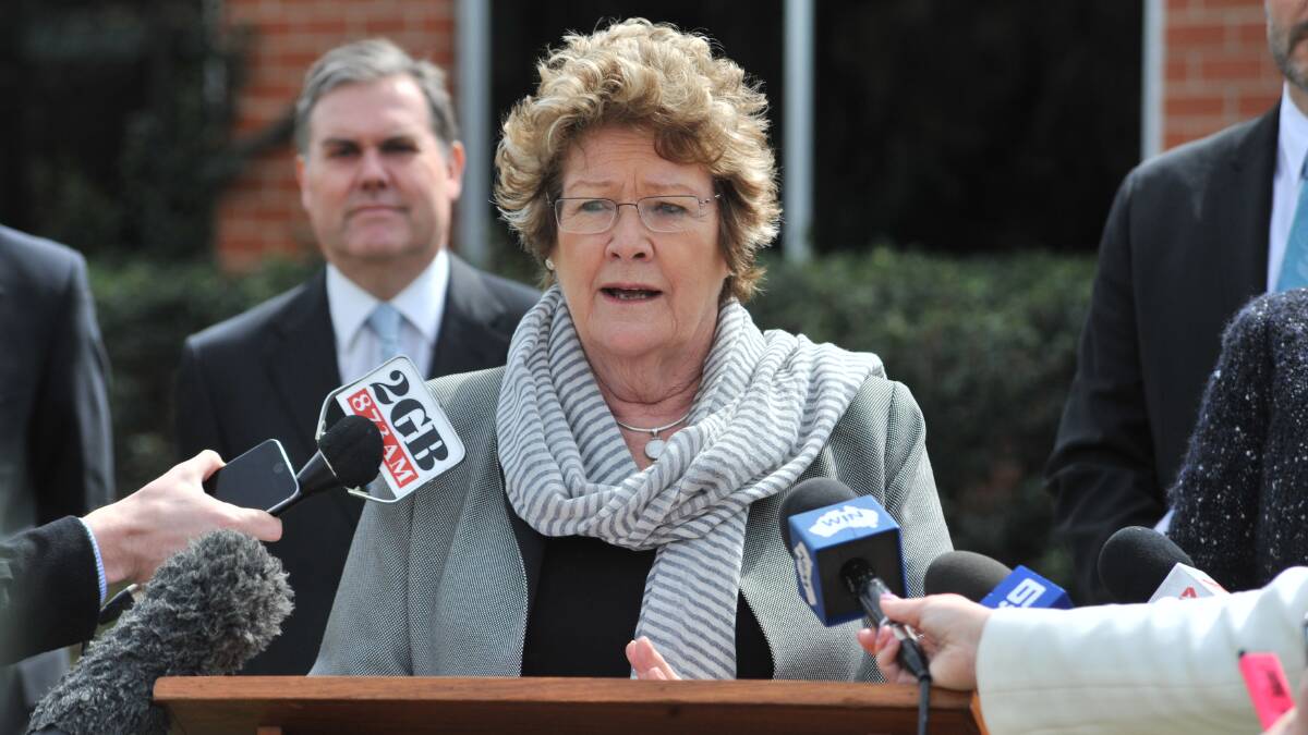 PUBLIC GRILLING: NSW Health Minister Jillian Skinner faces questions from the media at Orange on Tuesday over a report investigating underdosing by Dr John Grygiel. Photo: JUDE KEOGH 0920jkskinner3