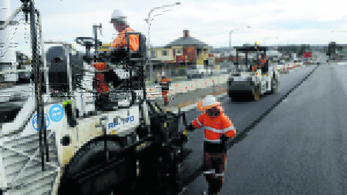 UPGRADE: Continuing work on the Great Western Highway at Kelso.