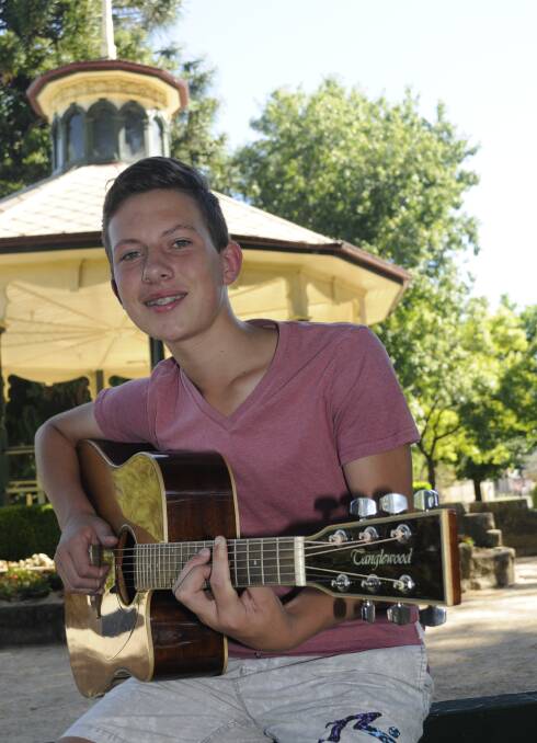 RIGHT NOTE: Luke Furbank, 14, will perform at the Tamworth Country Music Festival next week. Photo: CHRIS SEABROOK 011617cluke1