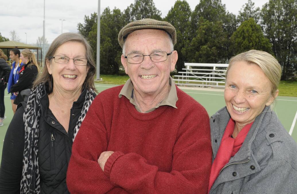 SPORTING ACTION: June and Bob Jackson with Natalie Stanmore. 091716cnetb3