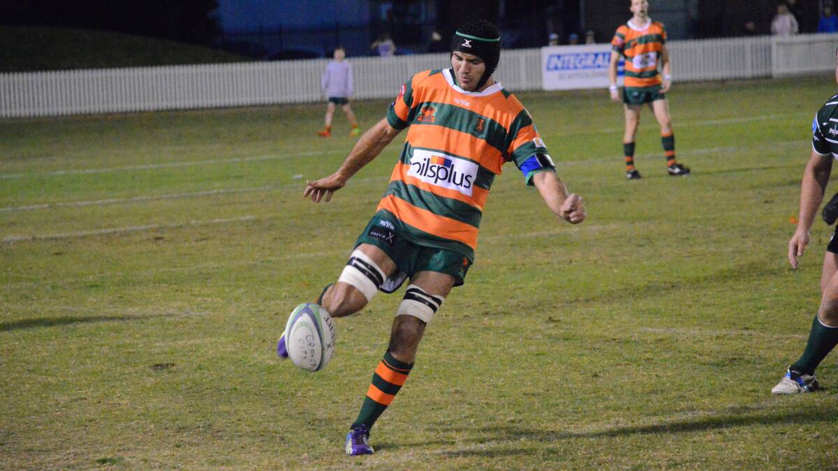 BATTLE THROUGH: With so many regulars unavailable, senior players like Duncan Young need to stand up for Orange City against Mudgee on Saturday. Photo: MATT FINDLAY