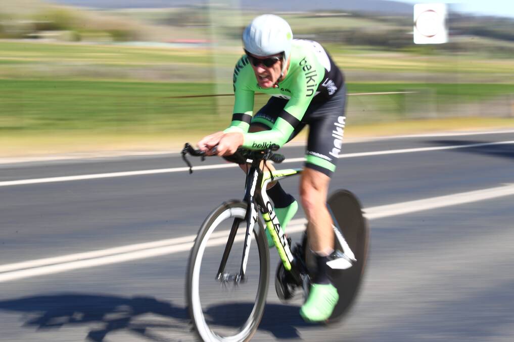 TESTING THE BEST: Bathurst Cycling Club's Mark Windsor is expected to return to Orange for the New South Wales Masters Road Cycling Championships this weekend. Photo: PHIL BLATCH