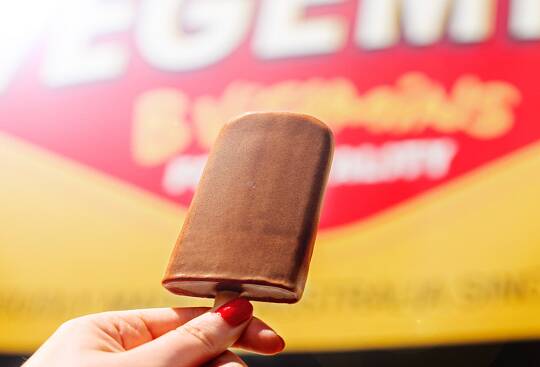 Would you try a Vegemite icy pole? Kurt Fearnley says no