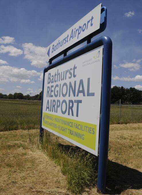 Bathurst Airport: A single engine plane had a minor crash on Saturday.