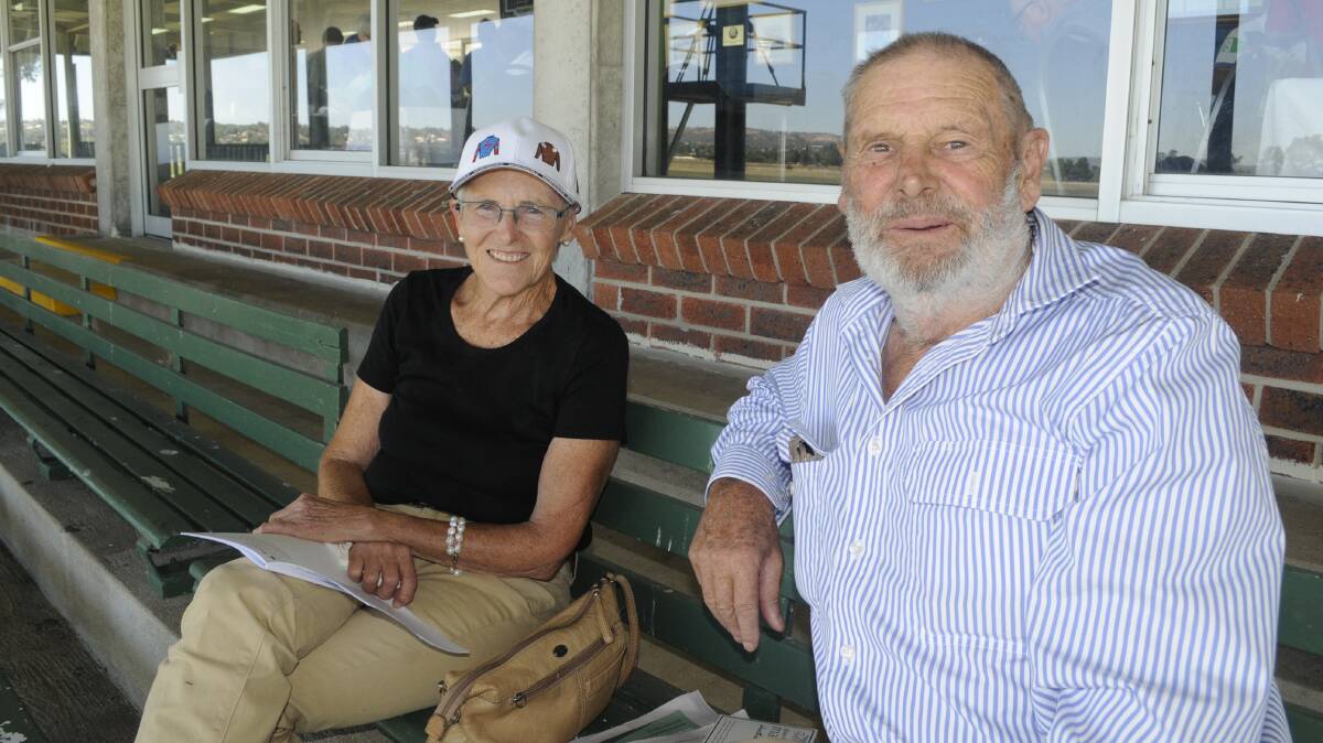 BATHURST TURF CLUB: Lorraine and John Stack from Rydal enjoying the day. Photos:CHRIS SEABROOK 021317cturf3