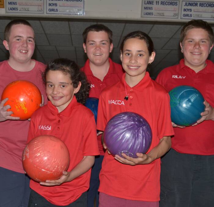 FINALS BOUND: Bathurst bowlers off to the Junior Inter-Centre Grand Finals. Back row: Jacob Mounce-Stephens, Ethan Taylor and Riley Smith. Front: Yasmin and Michayla Hayes. Photo: ALEXANDER GRANT