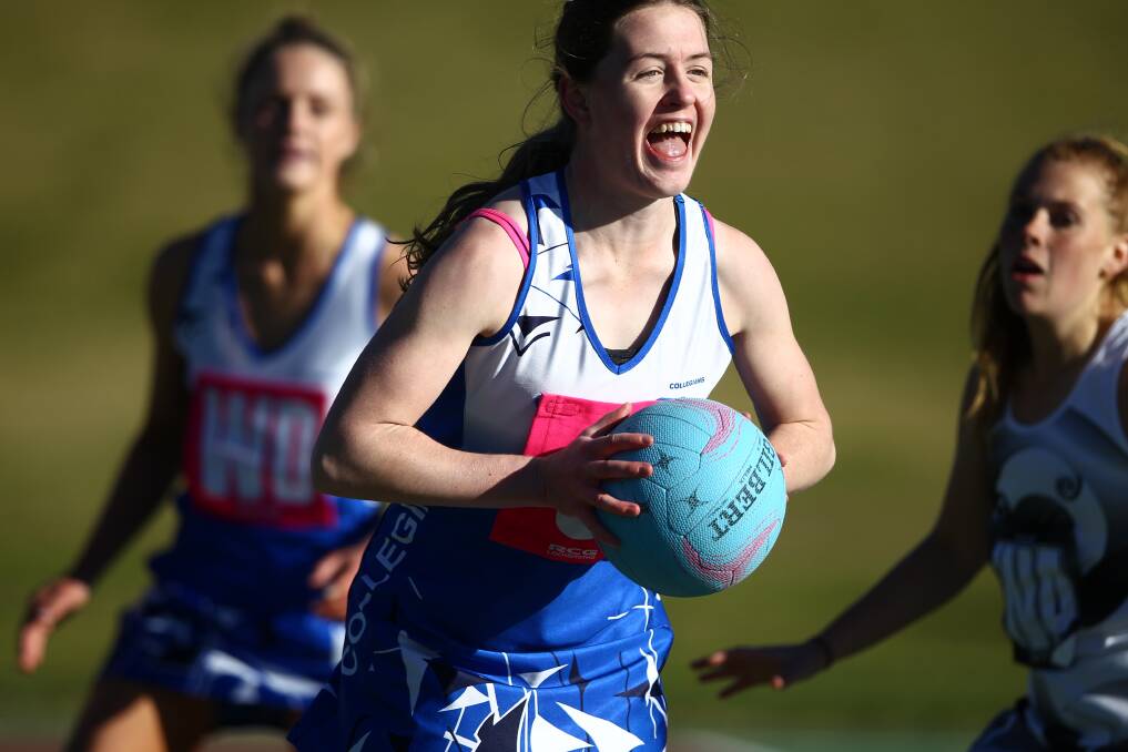 WINS KEEP COMING: Collegians Mystified's Rebekah Langfield looks for options during her side's match against Mana Wasps on Saturday. Photo: PHIL BLATCH 062417pbwasp3