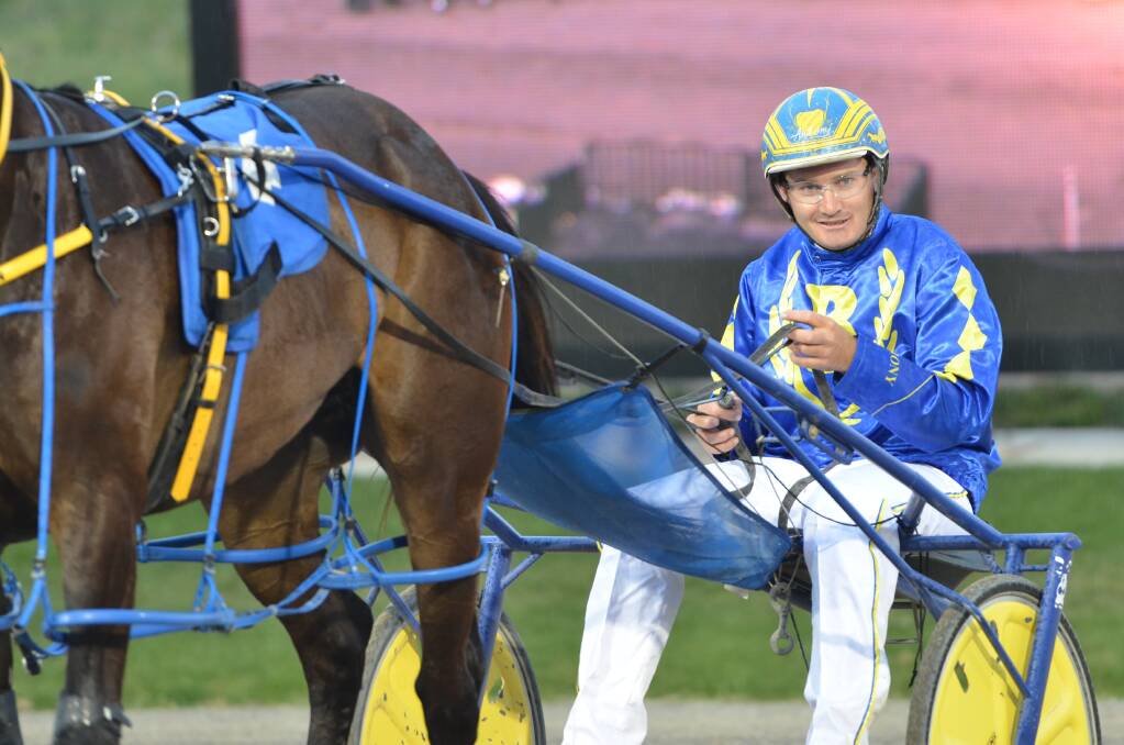 SYDNEY SPRINTS: Anthony Frisby will drive Our Uncle Sam and Captain Cosmonaut during racing action at Menangle. Photo: ANYA WHITELAW