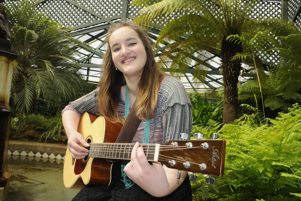 TALENTED SONGSTRESS: Gabi Bolt will perform at Tommy's restaurant on Thursday night alongside three other young musicians as part of the Local Emerging Artists Program (LEAP). Photo: CHRIS SEABROOK 101816cgbolt2