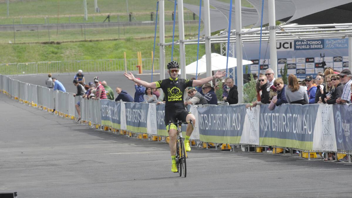 THREE-TIME CHAMP: Stewart Campbell was first over the line in the 70 kilometre short course on Sunday. Photo: CHRIS SEABROOK 040217cb2b4