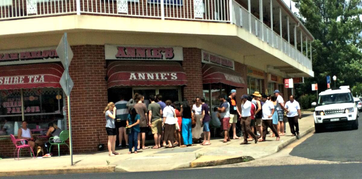 SNAPSHOT: There was a long wait for service at Annie's Ice Cream on Wednesday afternoon as the temperature hit 34 degrees. 011117rfsnap