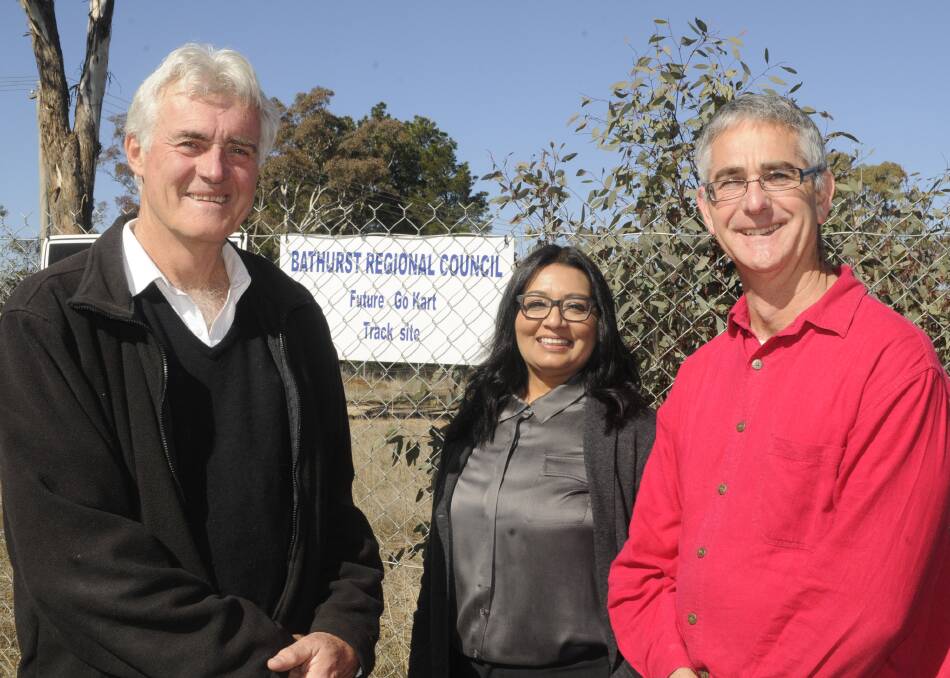 CAMPAIGN TRAIL: Greens candidates John Fry and Michael Mullen at Mount Panorama with Dr Mehreen Farugi, who was visiting Central West centres to support Greens candidates. Photo: CHRIS SEABROOK 082317cgreens1