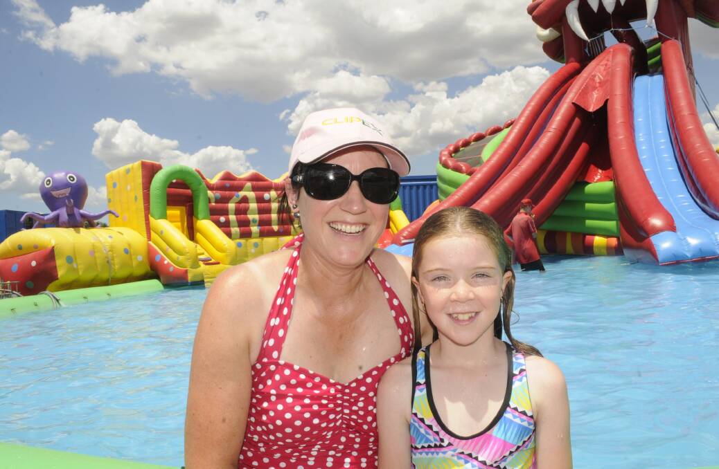 GREAT ACTIVITY: Liz Reen with her daughter Eilish, 8, came from Meadow Flat to enjoy some time at Waterworld Central. Photo: CHRIS SEABROOK 011717cwater4