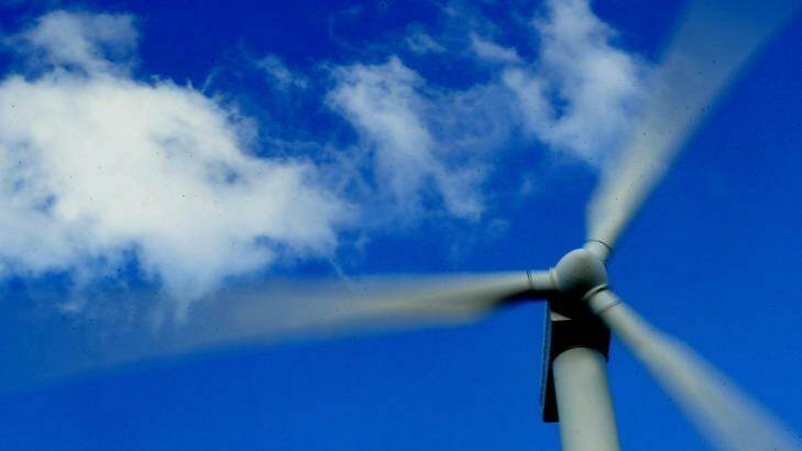 In a spin: Labor tries to clear up its renewable energy plans. Photo: Glen McCurtayne