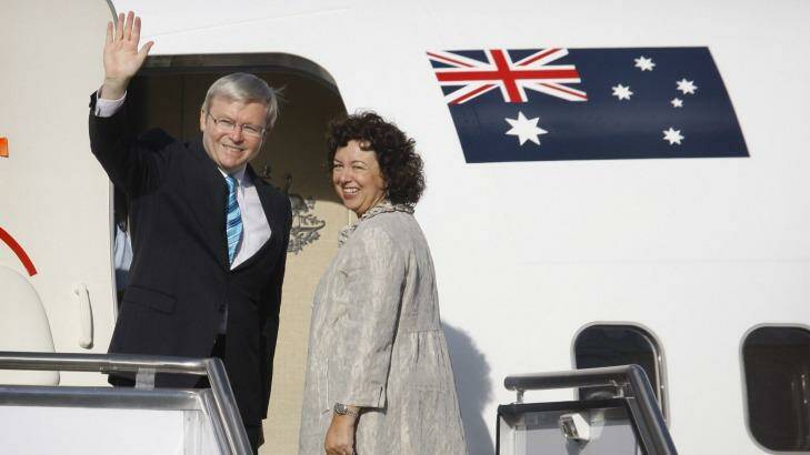 "Kevin 747": Former prime minister Kevin Rudd and his wife Therese Rein on their way to a meeting with US President Barack Obama in 2009. Photo: Glen McCurtayne