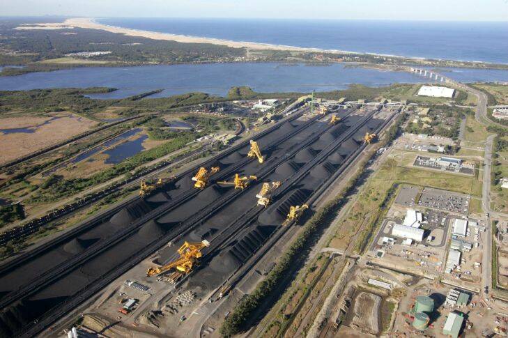 NCH NEWS
Newcastle Coal loader at Kooragang Island
11th June  2010
NCH NEWS         PIcture by DEAN OSLAND SPECIAL 00000001