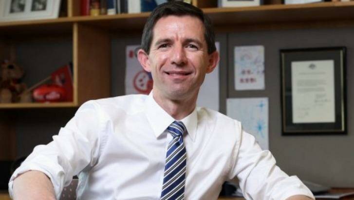 Education Minister Simon Birmingham warns that higher education costs have grown dramatically over recent years. Photo: 4bc-com-au