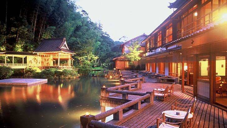 Calming waters . . . the serene setting of Asaba ryokan.