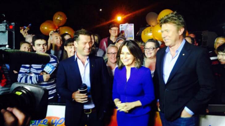 Bendigo locals brave an early start to meet the hosts of Today. Photo: Supplied