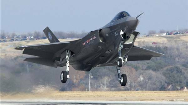 NOISY: The F-35 Joint Strike Fighter jet has noisier take-offs and landings than the current Australian fleet of F-18 Hornets at Williamtown RAAF Base, a senior US Department of Defence officer has told Australian media.