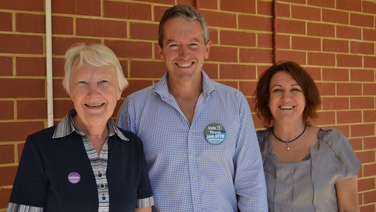 Maxine Patmore with leader of the National Party WA, Terry Redman and Marie Redman. Photo: Zannia Yakas/Augusta-Margaret River Mail.