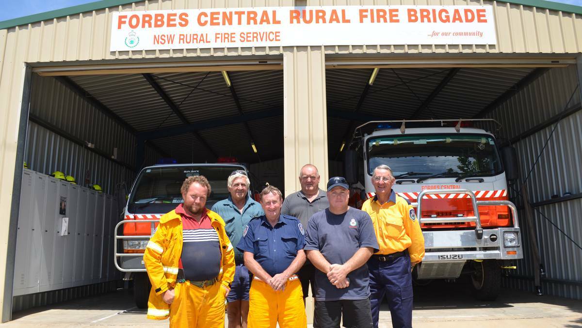 FORBES: The MLVT replacement crew Lenny Dawe, Col Chapple, Mick Newtown, Lenny Smith, Matthew Hando and Allan Draper flew out of Forbes on Wednesday to help relieve firefighters in Victoria.