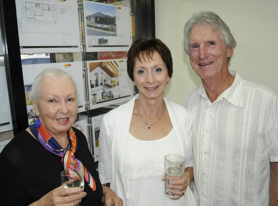 SNAPPED: LJ Hooker Bathurst grand opening. Left, Marcia Cole with Linda and Graeme Gillbanks. 031914chooker2