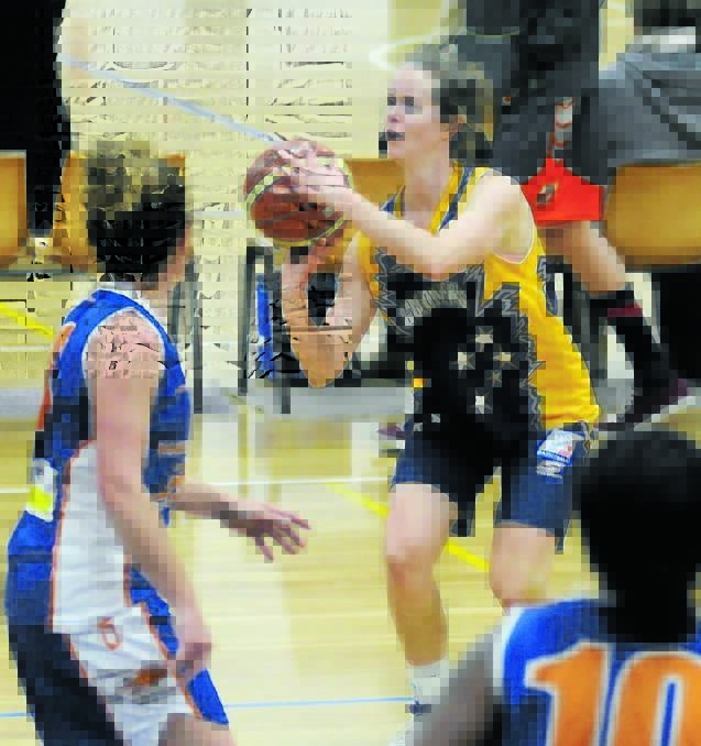LEADER: Teagan Burke is expected to be back for her first match this women’s State League Basketball season when the Bathurst Goldminers play the Shoalhaven Tigers.
Photos: CHRIS SEABROOK 0613	15cwgoldm4