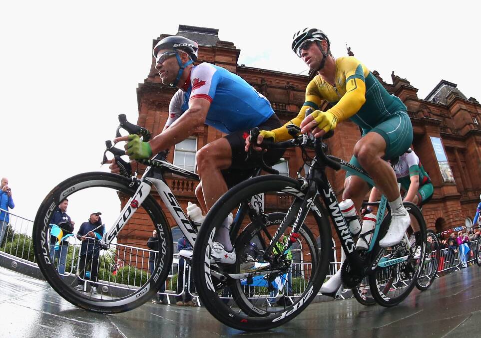 WORKING HARD: Bathurst cyclist Mark Renshaw in action during the men’s road race at the Glasgow 2014 Commonwealth Games. He placed fifth. Photo: GETTY IMAGES 080414renshaw