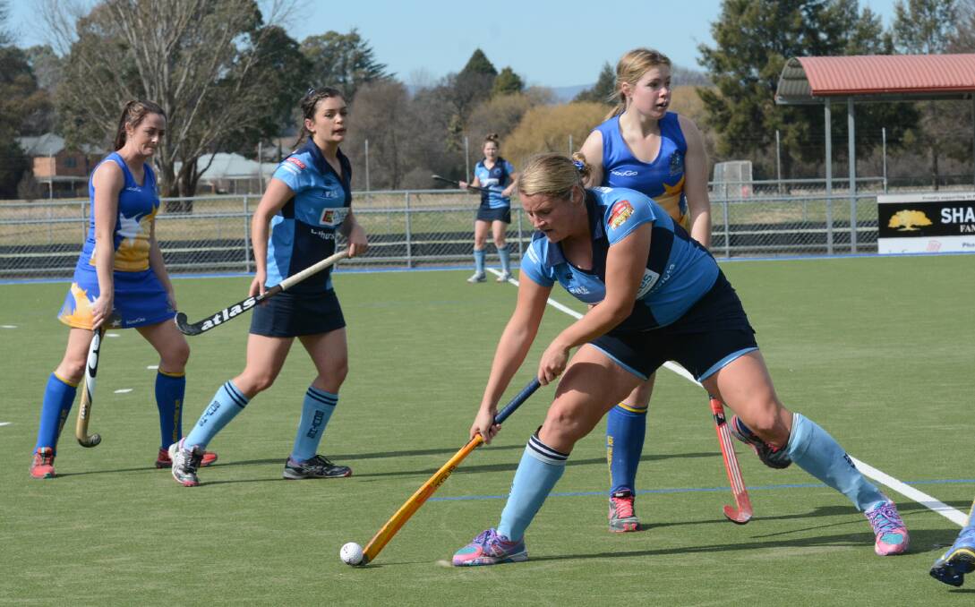 ALL OR NOTHING: Mandy George and her Souths team-mates take on Lithgow Zig Zag in sudden-death tomorrow afternoon at the Cooke Hockey Complex. Photo: PHILL MURRAY 	080914psouths8