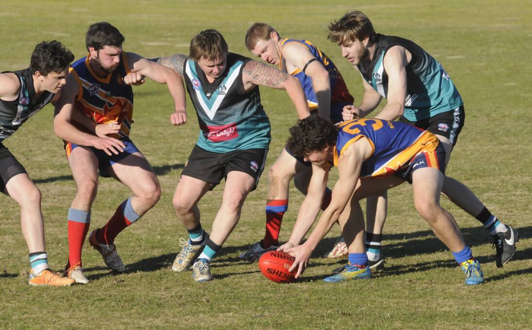 FINE TUNING: Bathurst duo Andrew Grintner (left) and Sebastian Matheson (right) will be out to dish out some pain to Cowra tomorrow in their Central West AFL clash. Photo: CHRIS SEABROOK	 062715cafl7a