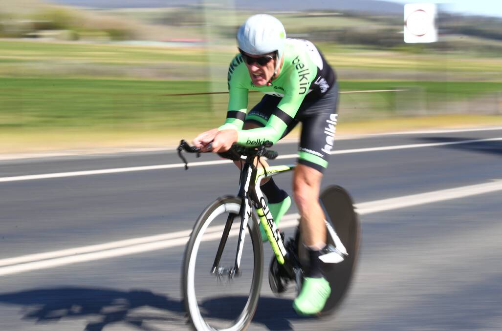 FOCUSED: Mark Windsor on his way towards victory at the Bathurst Cycling Club Individual Time Trial Long Course Championship on Saturday at Perthville. Photo: PHIL BLATCH 	031015pbcycle7