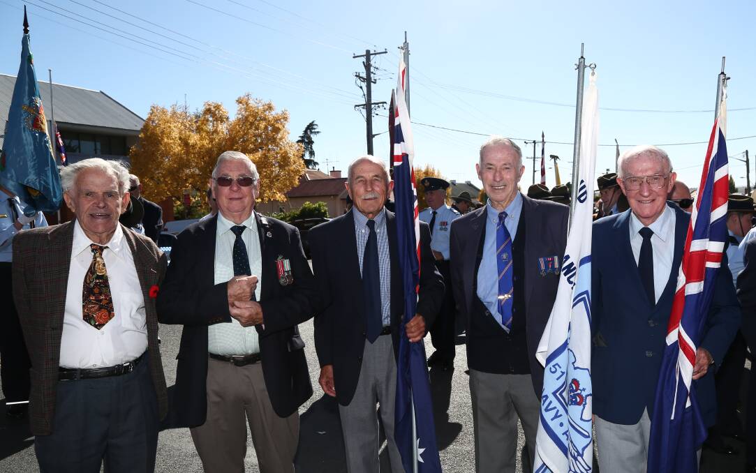 FOND MEMORIES: National Servicemen Wallace Death, Tim Hector, Neil Gale, Ted Hoolahan and Ted Green, who took part in Bathurst’s Anzac Day parade, say compulsory military service has many benefits. Photo: PHIL BLATCH  042516pbnashos1