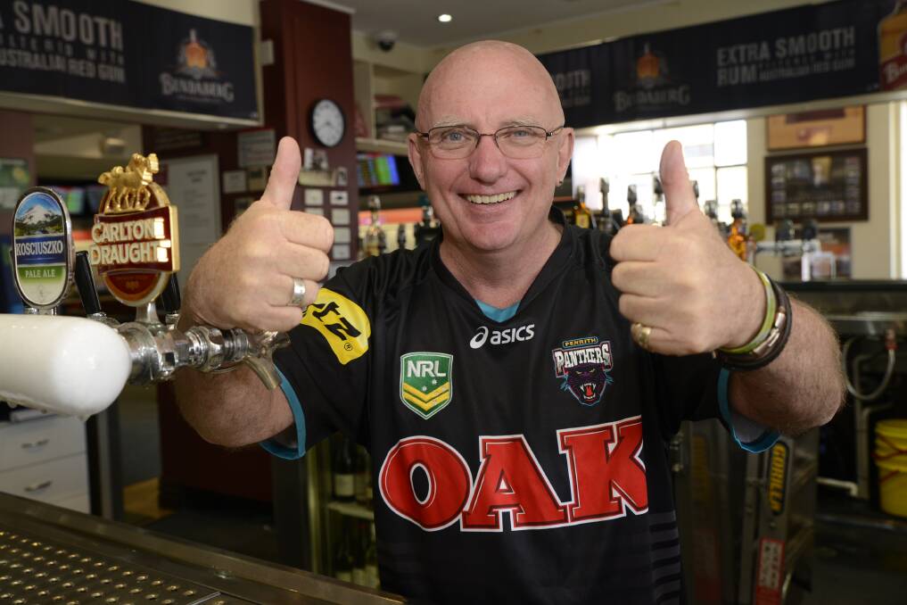 PANTHERS PROUD: Knickerbocker Hotel owner Scott Macallister, who is a very proud Penrith Panthers fan, is hoping his team will be triumphant in Saturday’s clash at Bathurst’s Carrington Park. Photo: PHILL MURRAY 	042616pscott
