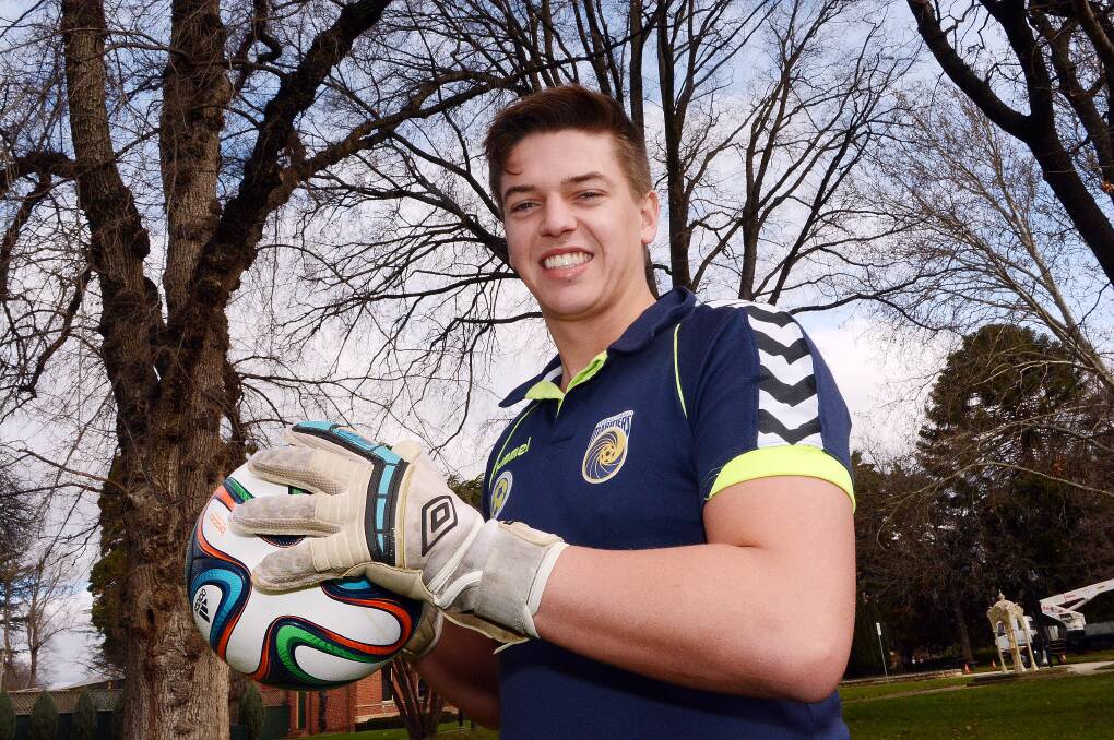 AMERICAN EXPRESS: Western NSW Mariners FC goalkeeper Bryce Deaton is ready to begin a new life in Des Moines, Iowa. Photo: PHILL MURRAY 	070114pbryce