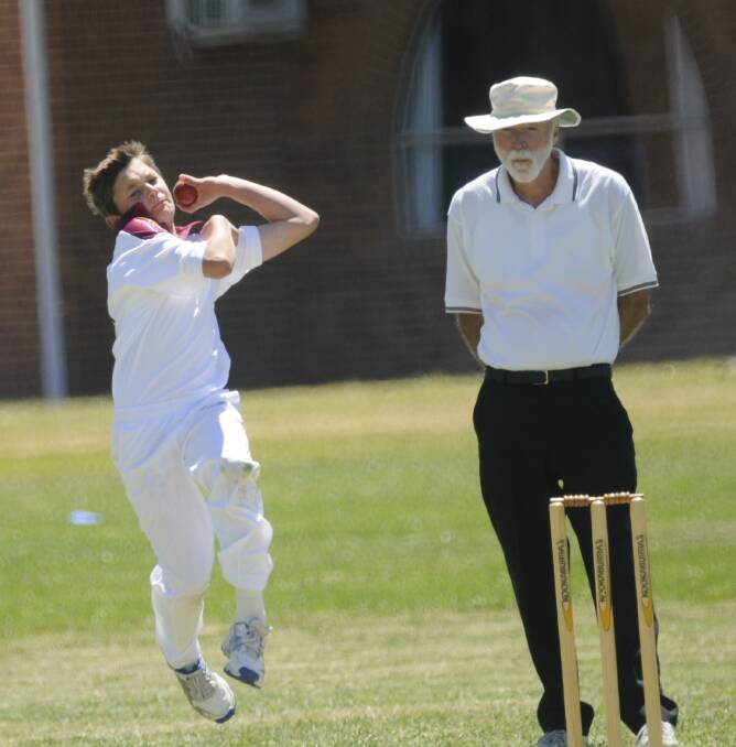 BIG NUMBERS: Ben Mitchell is one of seven Bathurst players named in the Mitchell Cricket Council under 14s side, while five have been included in the under 12s squad. Photo: CHRIS SEABROOK 110413cpold1