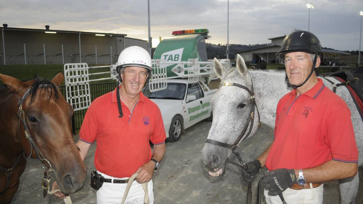 BAND OF BROTHERS: Tony (left) and Mick Hagney share clerk of course duties. Photo: CHRIS SEABROOK  031115ctrots4