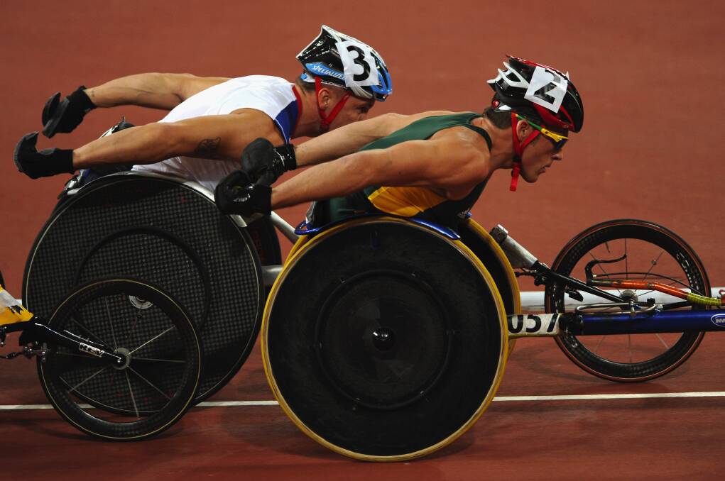 GREAT RIVALS: Carcoar’s Kurt Fearnley (#2) and Great Britain’s David Weir (#3) will do battle in the men’s T54 1,500 metre wheelchair race at the 2014 Commonwealth Games in Glasgow.  041111fearnz