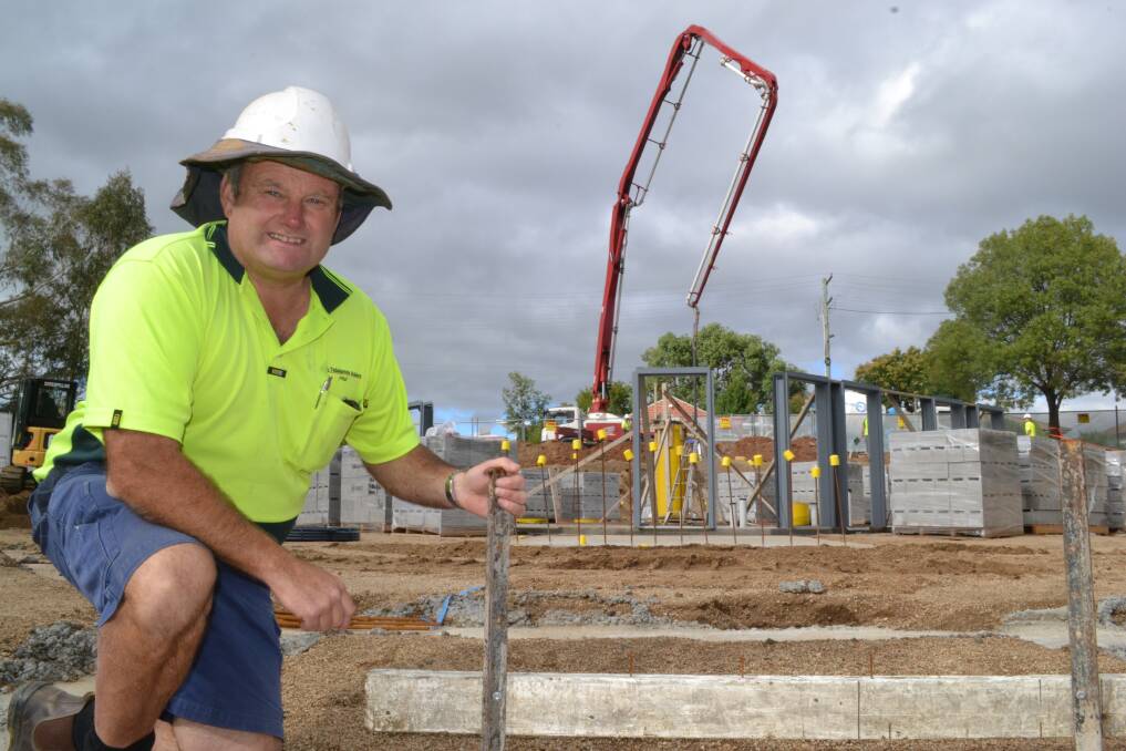 PRESSURE: Tablelands Builders’ Phil Hampton says the flag staff project will be ready for the official unveiling on May 7, despite a number of setbacks. Photo: BRIAN WOOD 011215flagstaff