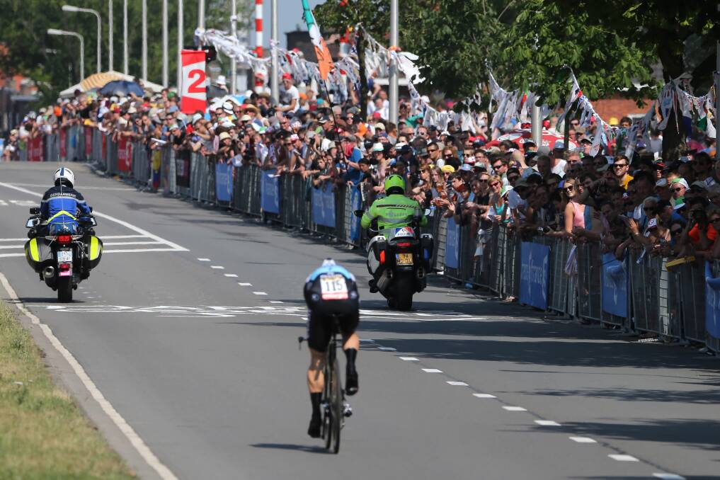 SAD END: Injury and illness have conspired to end Mark Renshaw’s Tour de France campaign. Photo: GETTY IMAGES