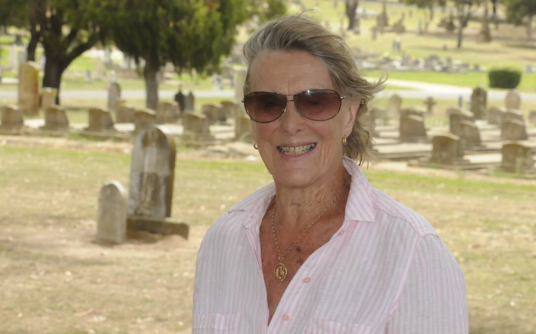 STORIES TO TELL: Irish travel writer Diana Gleadhill has been in Bathurst to research someone buried at Bathurst Cemetery. Photo: CHRIS SEABROOK 011117cgrave3