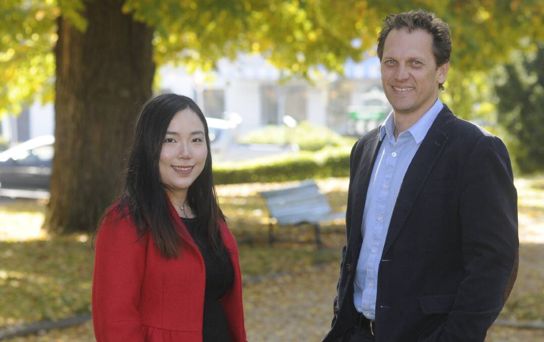 BUILDING LINKS: Bathurst business owner Hailing Cheng and former Bathurst Regional councillor Jess Jennings were at the recent Chinese delegation visit. Photo: CHRIS SEABROOK 051717china