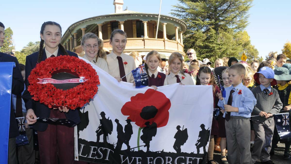 REMEMBRANCE: The crowds in Bathurst at last year's Anzac Day memorial service. Large crowds are expected for both the dawn and commemorative services at 4.30am and 10.30am respectively. Photo: CHRIS SEABROOK  