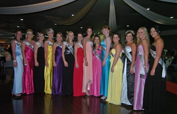 GREAT AMBASSADORS: Lisa Loughlin, Kristy Copeland, Kaitlyn Crook, Jessica Rae, Rhiannon Casey, Keira O'Leary, Jessica Spence, Laura Bourke, Amanda Marks, Kristie Burke, Jess Davidson, Lisa Conere, Jessica Crofts and Kelly Muldoon all vied for the title of Miss Gold Crown.  Amanda Marks was later crowned the winner. Photos: ZENIO LAPKA 032511zcrown1