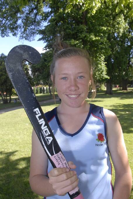 AIMING HIGH: Jessica Watterson is one of three Bathurst players to be named in the NSW under 18 hockey squad. Photo: Phill Murray110311psarah